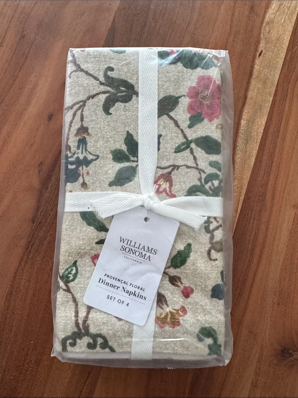 William Sonoma- Floral Cotton Napkin Set - Provençal Floral